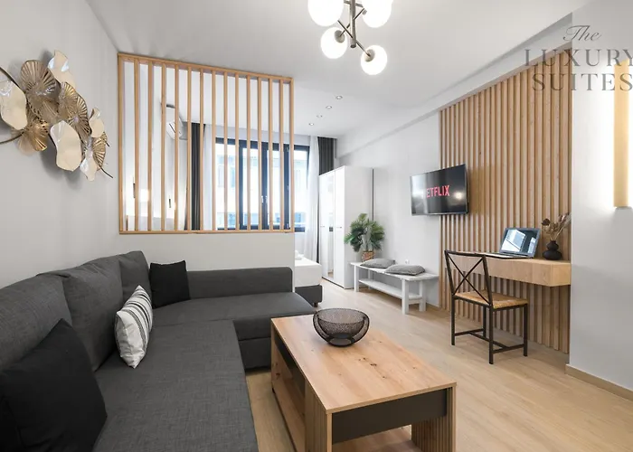 Maison Cristal, The Luxury Suites